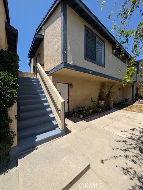 Photo - 529 E Colorado Blvd Apartment Unit C