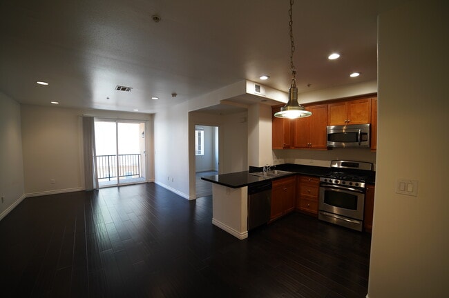 Photo - 360 W Avenue 26 Unit 226