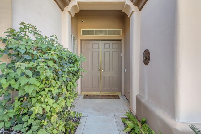 Photo - 35 Calle La Reina