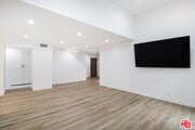 Photo - 824 Westmount Dr Unit 2