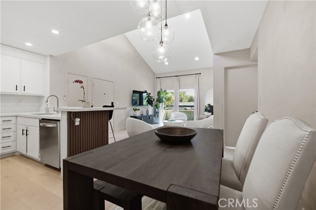 Photo - 25039 Peachland Ave Unit 204