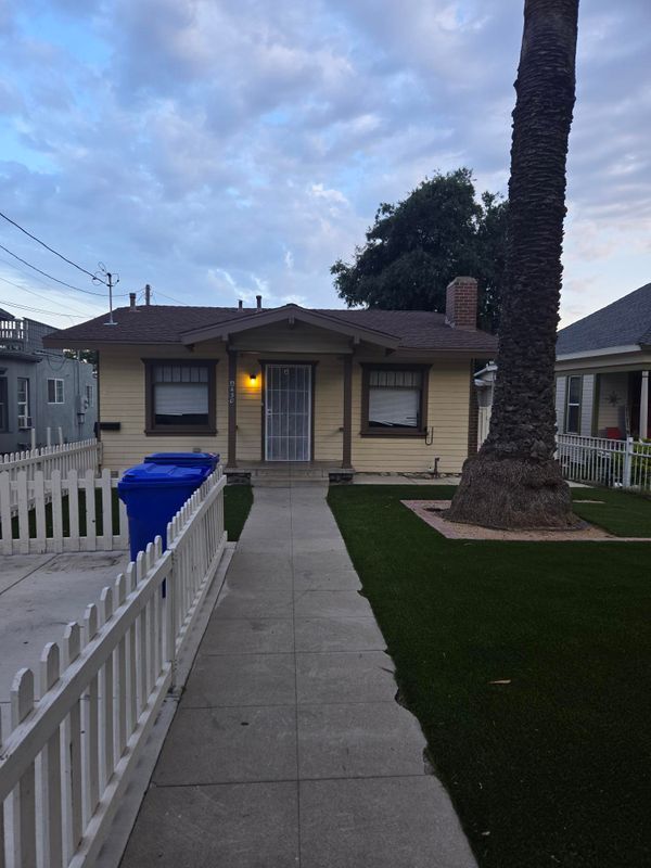 430 E Arrow - 430 E Arrow House