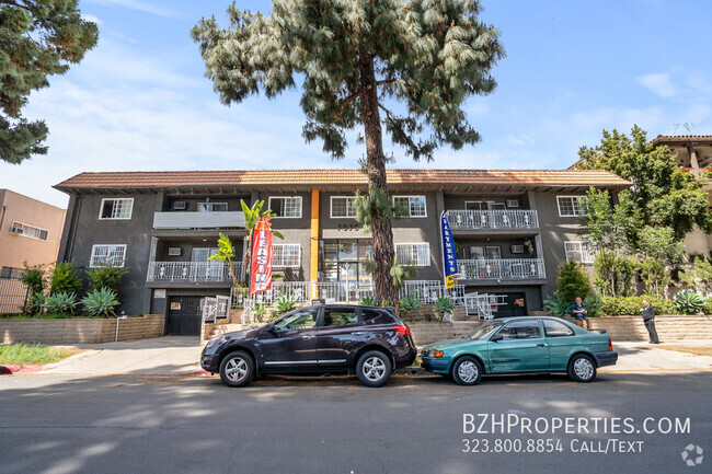 Building Photo - 7077 Lanewood Ave Unit 19B Rental