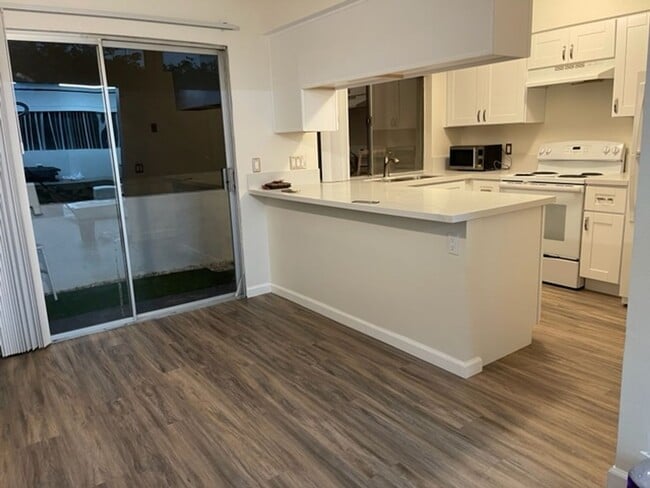 Photo - 2 Bedroom 2 Bath Single Story Condo in Mission Valley- Park Villas North Unit A