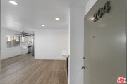 Photo - 13046 Moorpark St Unit 204
