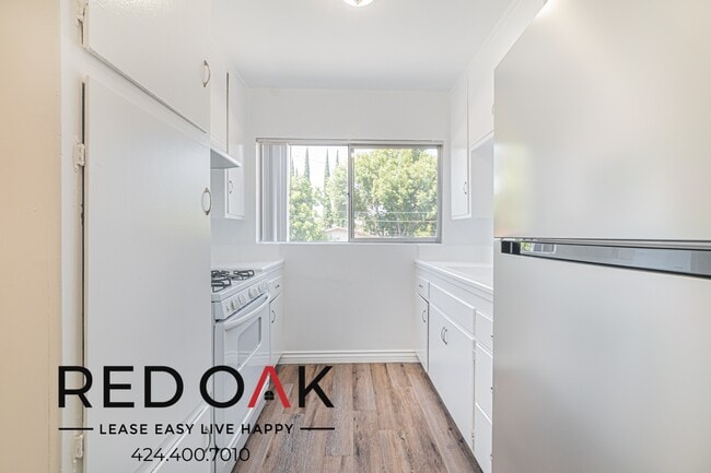 Photo - 15405 Vanowen St Unit 15