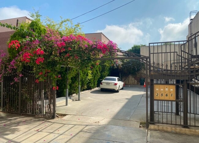 Photo - 2561 E Colorado Blvd Unit Apt #1