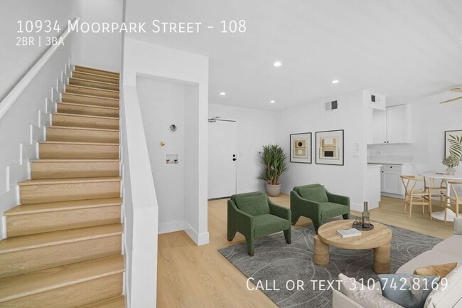 Photo - 10934 Moorpark St Unit 108