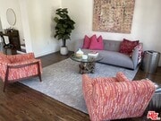 Photo - 1446 Calumet Ave