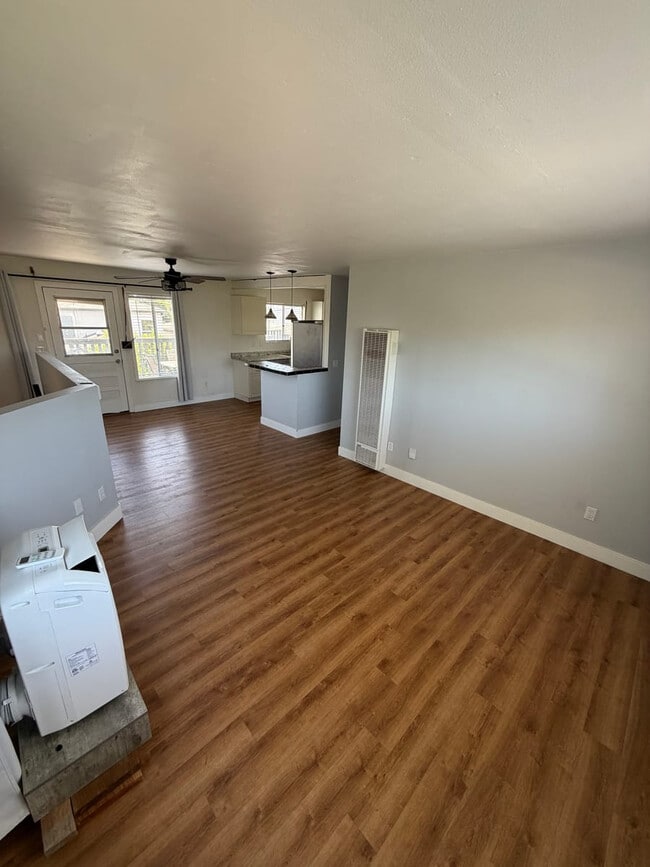 Photo - 2524 Haller St Unit B