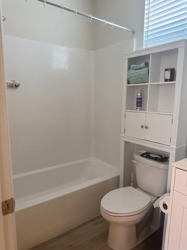 Photo - 211 N Vincent Ave