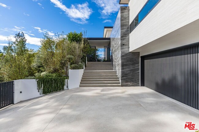 Photo - 9455 Eden Dr