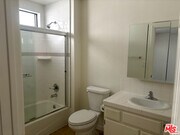 Photo - 5418 Hermitage Ave Unit 103