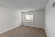 1BR, 1BA - 620SF - Bedroom - Elan Villa Parq