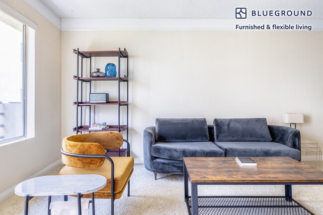 Photo - 4920 Van Nuys Blvd Unit FL2-ID455