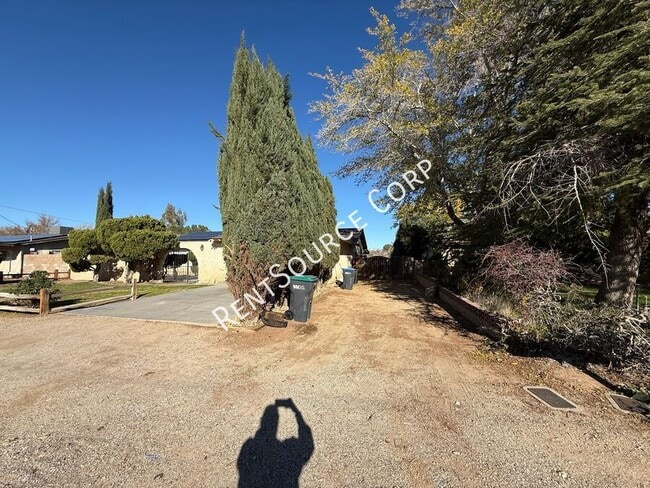 Photo - 4827 W Ave L 6