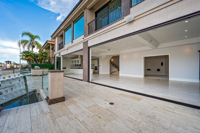 Photo - 45 Linda Isle