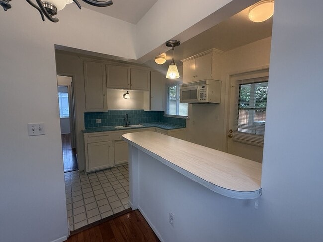 Photo - 169 Unit 610