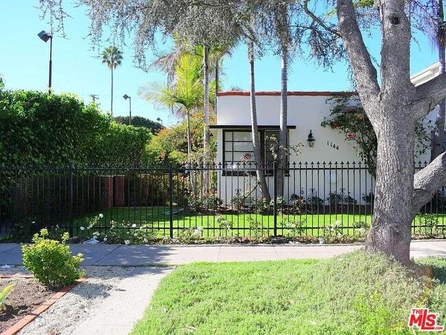 Photo - 1144 15th St Unit 6