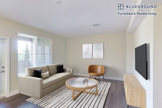 Building Photo - 701 Breeze Hill Rd Unit FL3-ID718A