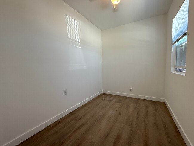 Photo - 359 W Amar St Unit 363