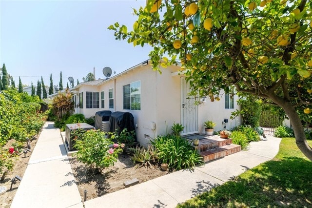 Photo - 5618 Riverton Ave
