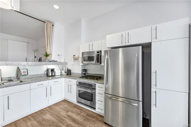 Photo - 1100 Wilshire Blvd Unit 1100 Wilshire #2607
