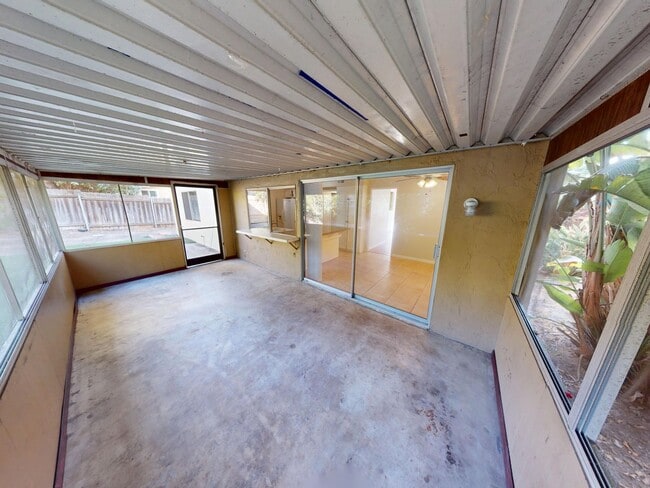 Photo - 5436 New Mills Rd