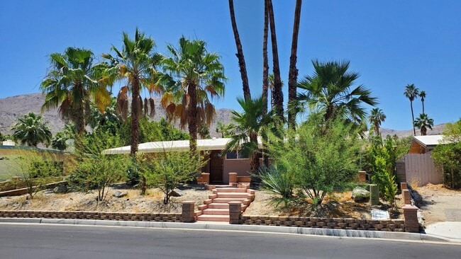 Photo - 71567 Mirage Rd House