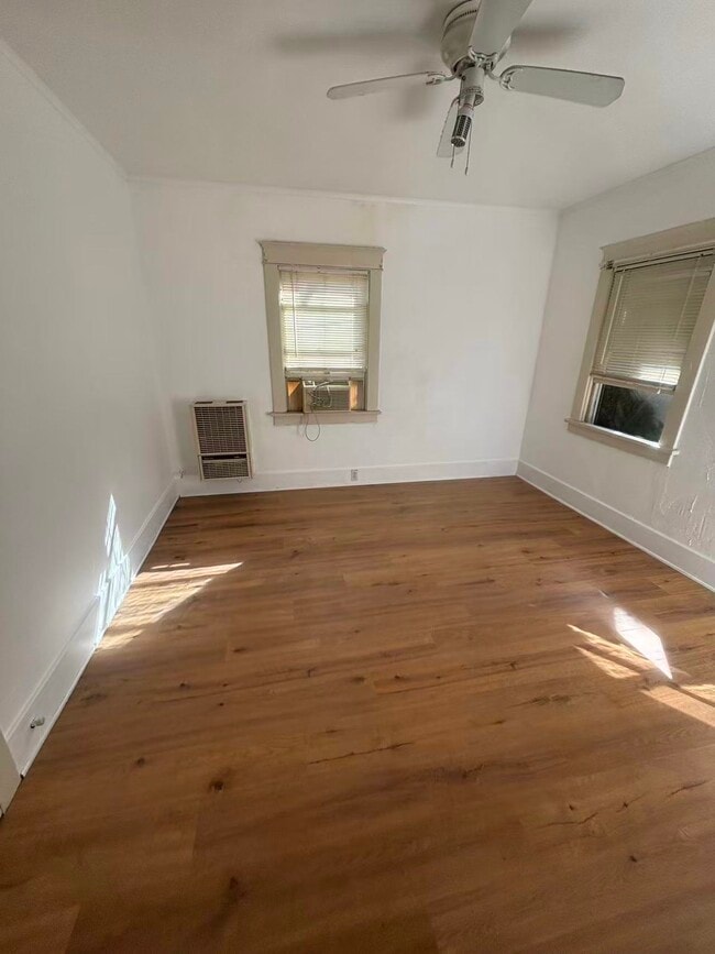 Photo - 216 S Almansor St