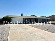 Photo - 17945 Sequoia St House