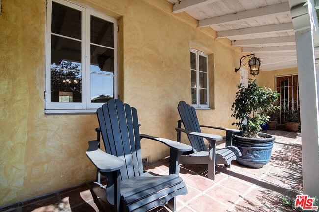 Photo - 731 San Vicente Blvd