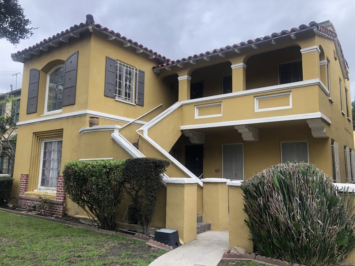 front view - 4132 Creed Ave Unit 4132