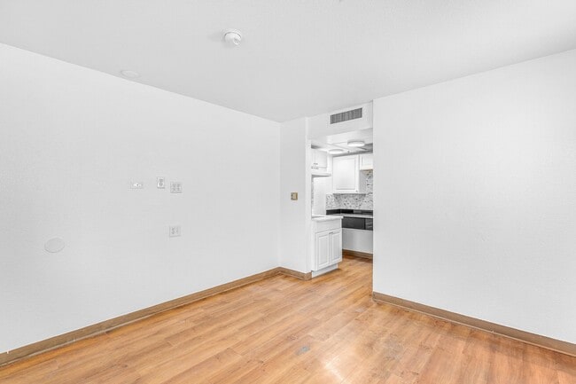 Photo - 750 Raintree Dr Apartment Unit 1