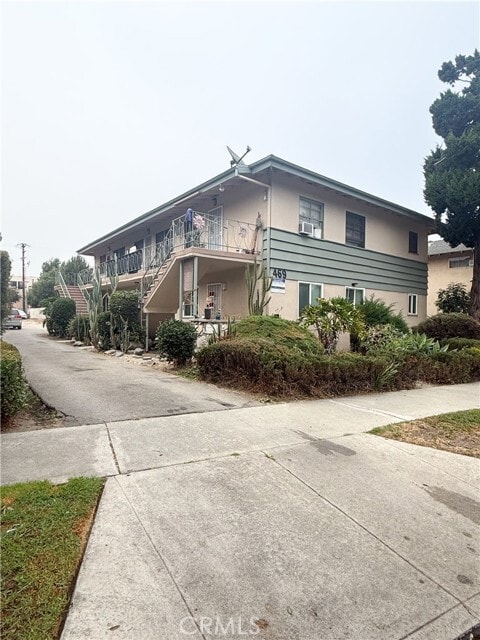 Photo - 469 E Algrove St