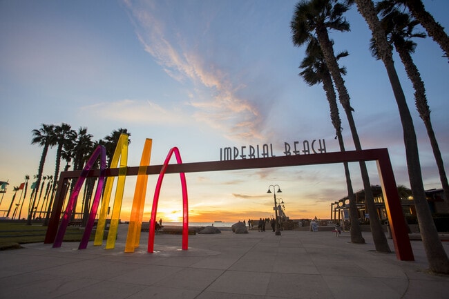 Photo - Imperial Beach: Unobstructed Ocean and Pier Views with 2 Balconies!!! Unit 933-A