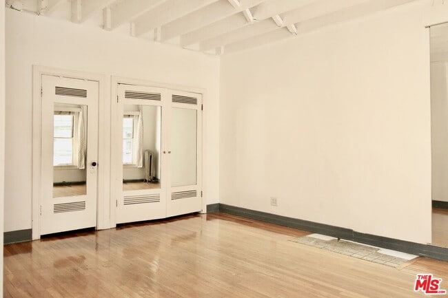 Photo - 2121 James M Wood Blvd Unit 310