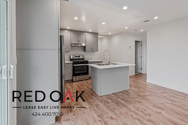 Photo - 825 Date St Unit B