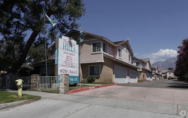 Highland Hills - Highland Hills Apartments