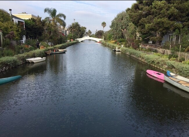 Photo - 2712 Strongs Dr Unit 1