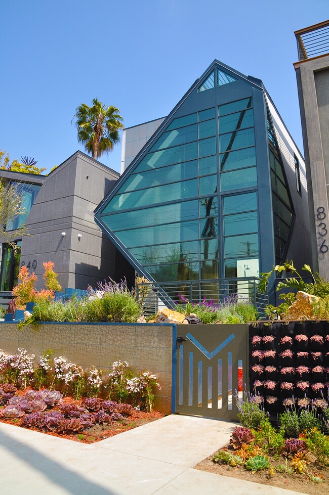 Photo - 838 California Ave