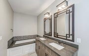 Photo - 139 Alice St Unit 145B