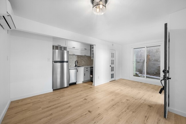 Photo - 1303 N Beverly Glen Blvd Unit 1303