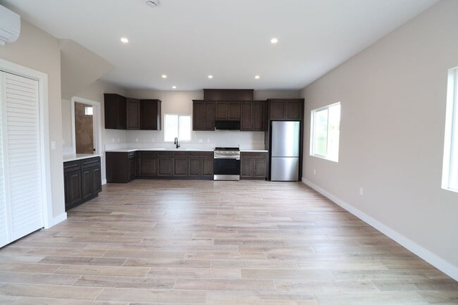 Photo - 200 Siler Ln Unit 200 Siler Ln #2