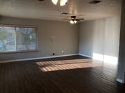 Photo - Beyond Spacious 4 Bedroom home for Rent