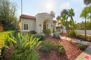 Photo - 508 10th St House