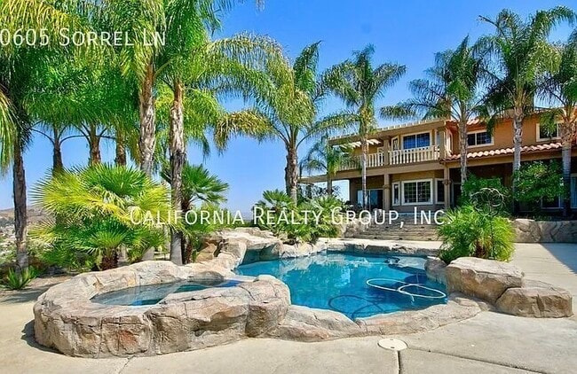 Building Photo - 30605 Sorrel Ln Unit Stunning 2-Bedroom 1 BATH