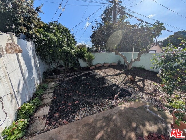 Photo - 2330 Ashland Ave