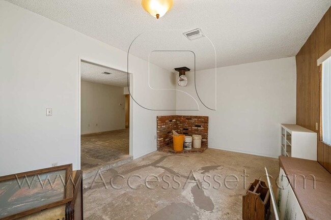 Photo - Comfy 2 Bed/1 Bath Home in Victorville! Unit 1