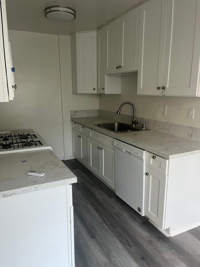 Photo - 118 E Palmer Ave